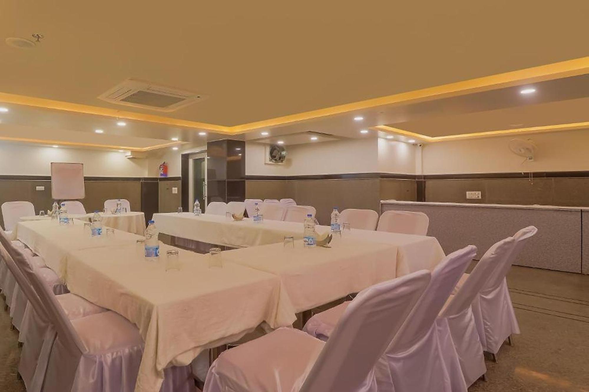 Hotel Kabir Palace Karol Bagh Nueva Delhi Exterior foto