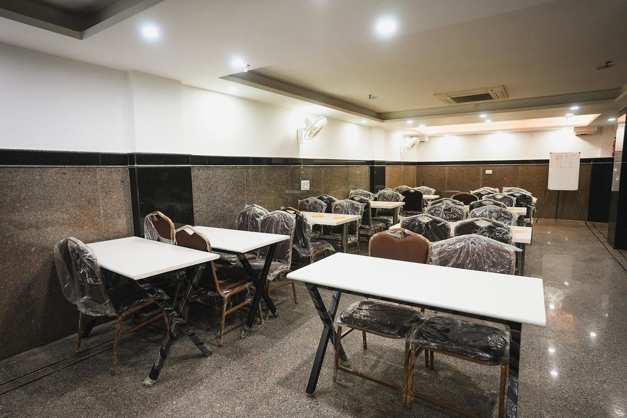 Hotel Kabir Palace Karol Bagh Nueva Delhi Exterior foto